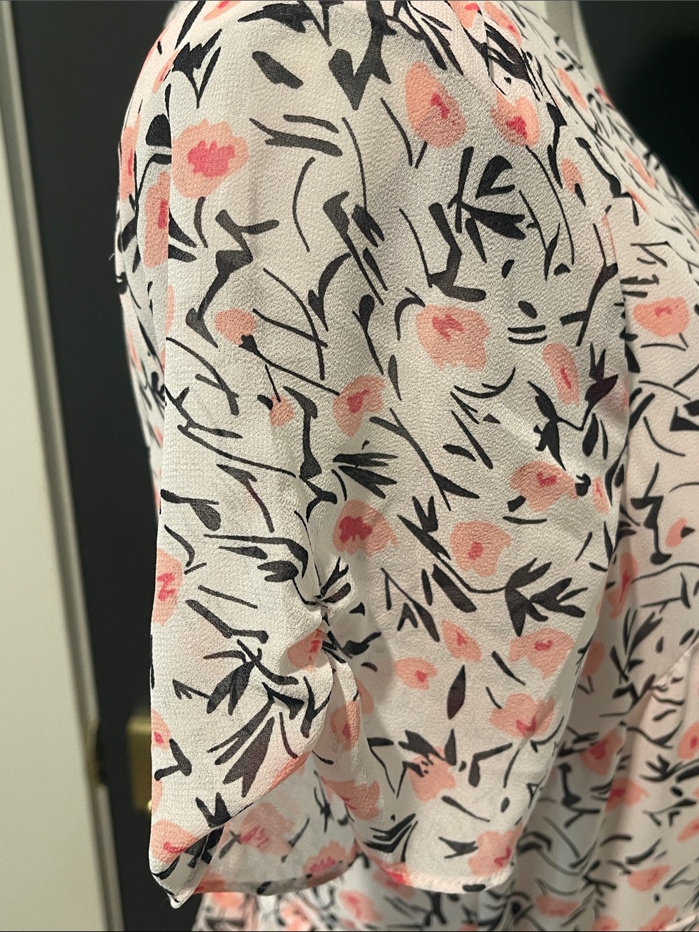 Talbots Floral Feminine Midi Dress Size 2P - Picture 4 of 10